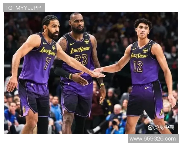 12月8日NBA焦点战马刺对决湖人谁将赢得这场西部强强对话